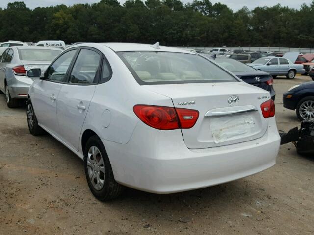 KMHDU4AD5AU069044 - 2010 HYUNDAI ELANTRA BL WHITE photo 3