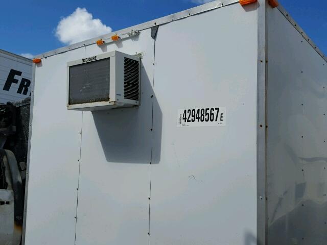 T856421 - 2007 HOME TRAILER WHITE photo 8