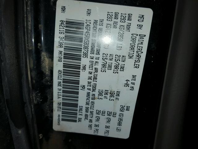 1C4GP45RX5B387385 - 2005 CHRYSLER TOWN & COU BLACK photo 10