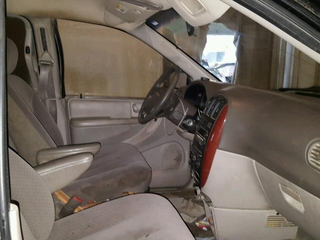 1C4GP45RX5B387385 - 2005 CHRYSLER TOWN & COU BLACK photo 5