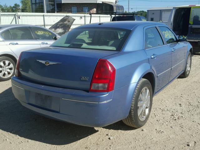 2C3LK53G87H678051 - 2007 CHRYSLER 300 BLUE photo 4