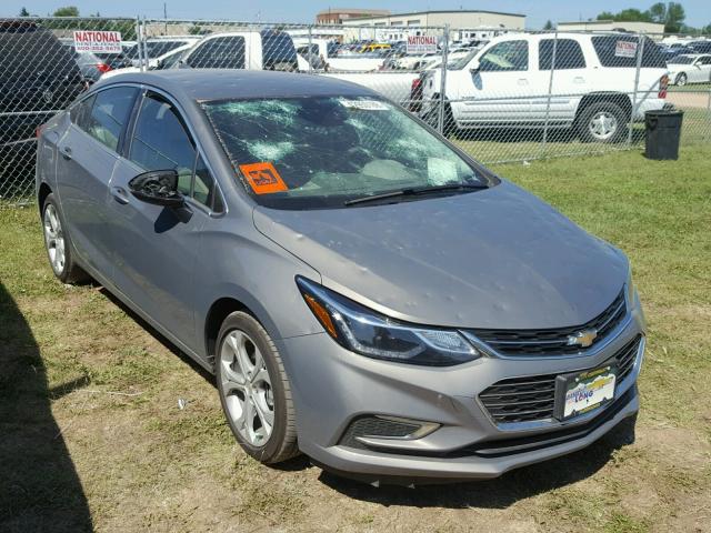 1G1BF5SM1J7175315 - 2018 CHEVROLET CRUZE PREM GRAY photo 1