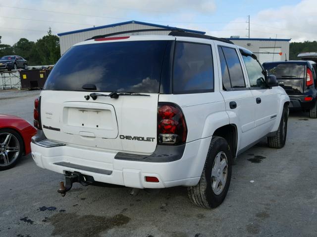 1GNDS13S922486840 - 2002 CHEVROLET TRAILBLAZE WHITE photo 4