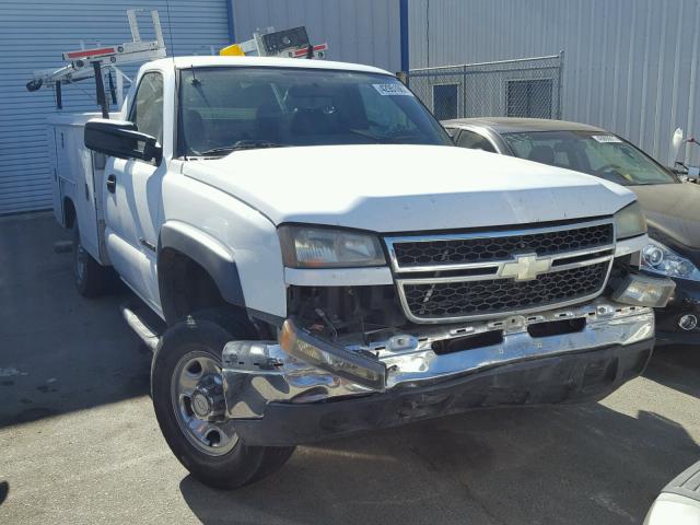 1GBHC24UX6E137398 - 2006 CHEVROLET SILVERADO WHITE photo 1