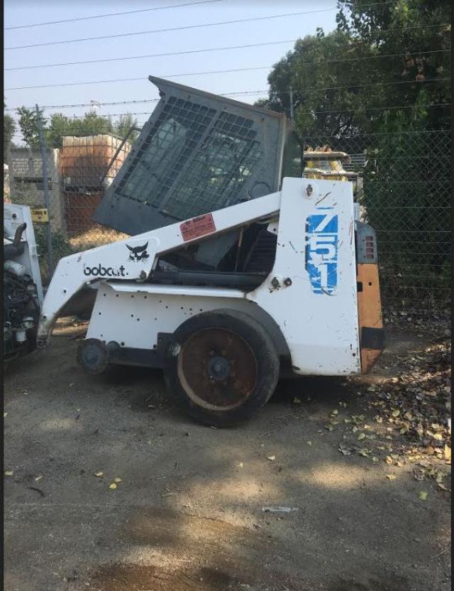 514711809 - 2000 BOBCAT 751 WHITE photo 1