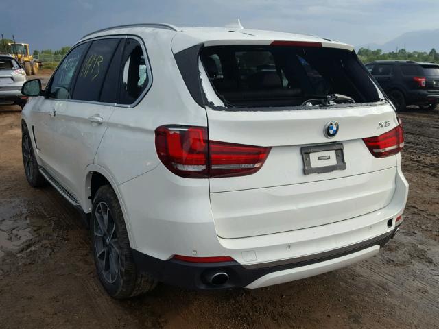 5UXKR0C57H0U55086 - 2017 BMW X5 XDRIVE3 WHITE photo 3