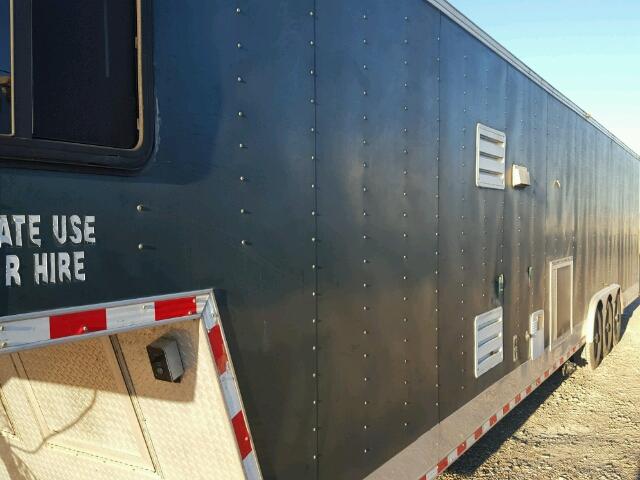 5BWUV443171000573 - 2007 VINT TRAILER GREEN photo 10