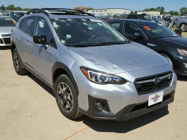 JF2GTADC3J8337329 - 2018 SUBARU CROSSTREK SILVER photo 1