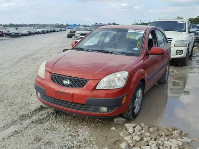 KNADE163076232239 - 2007 KIA RIO 5 SX RED photo 2