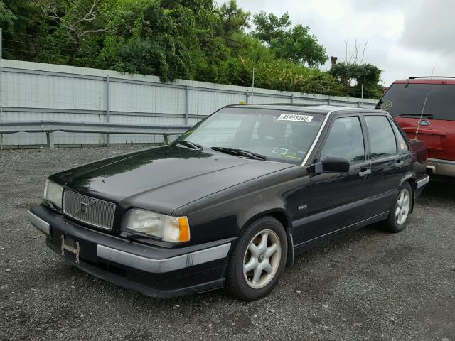 YV1LS5504P2086628 - 1993 VOLVO 850 BLACK photo 2