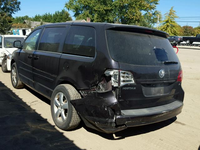 2V4RW3D17AR322965 - 2010 VOLKSWAGEN ROUTAN SE PURPLE photo 3