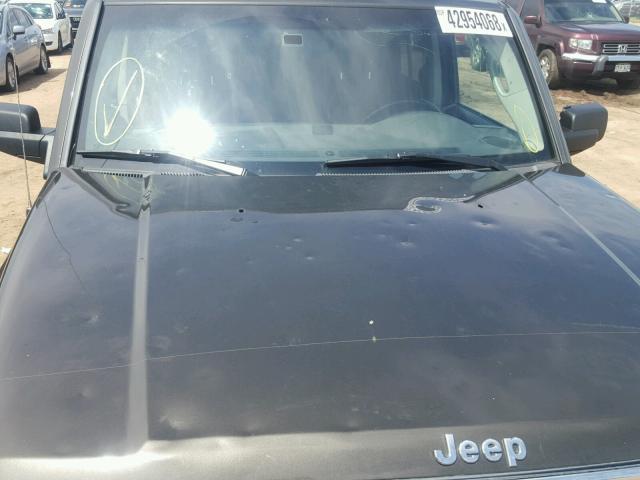 1J8HG582X6C364105 - 2006 JEEP COMMANDER Boz foto 9