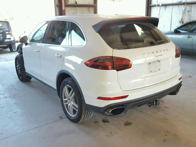 WP1AA2A27GLA06379 - 2016 PORSCHE CAYENNE WHITE photo 3