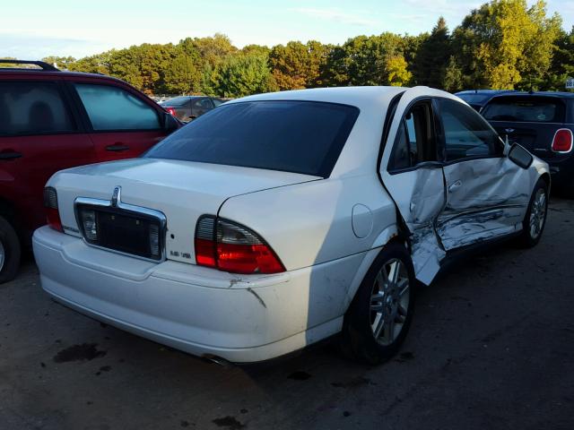 1LNHM87A24Y670169 - 2004 LINCOLN LS 白色 照片 4