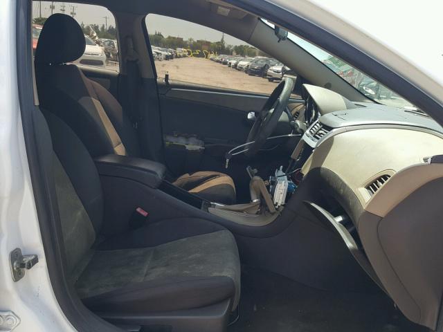 1G1ZA5E08A4101803 - 2010 CHEVROLET MALIBU LS WHITE photo 5