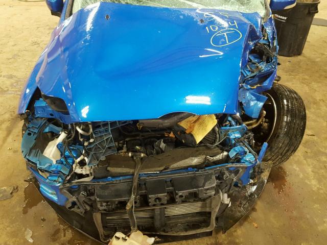 1FAHP3M20CL305745 - 2012 FORD FOCUS SEL BLUE photo 7