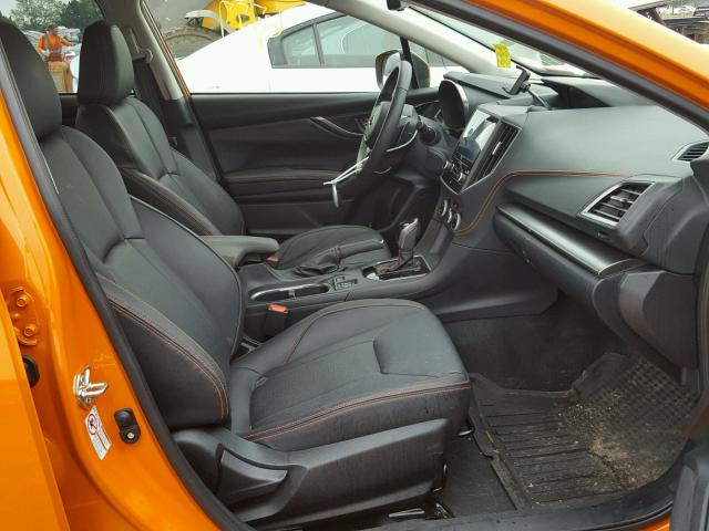 JF2GTAJC1JH285672 - 2018 SUBARU CROSSTREK ORANGE photo 5