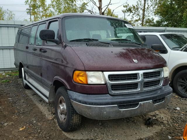 2B5WB35Y02K135882 - 2002 DODGE RAM WAGON BURGUNDY photo 1