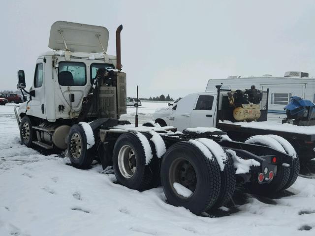 3AKNGED64ESFT7019 - 2014 FREIGHTLINER CASCADIA 1 WHITE photo 3