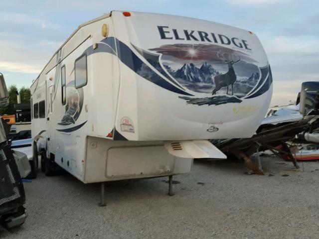 5SFRG3720BE226666 - 2011 OTHE 5THWHEELRV WHITE photo 1