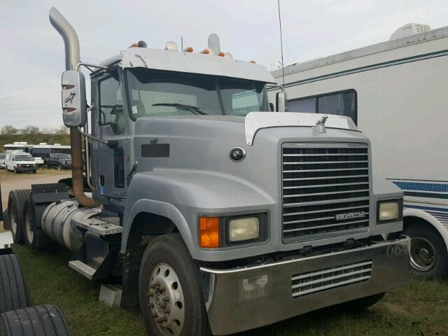 1M1AN15Y4CM009632 - 2012 MACK 600 SILVER photo 1