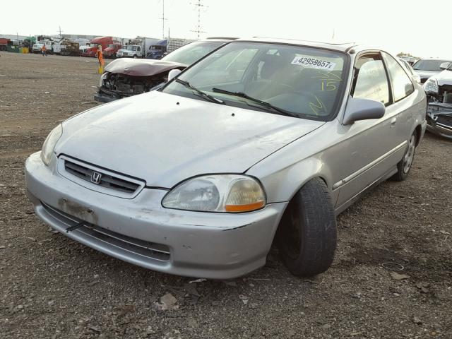 1HGEJ8241WL038637 - 1998 HONDA CIVIC EX 银色 照片 2