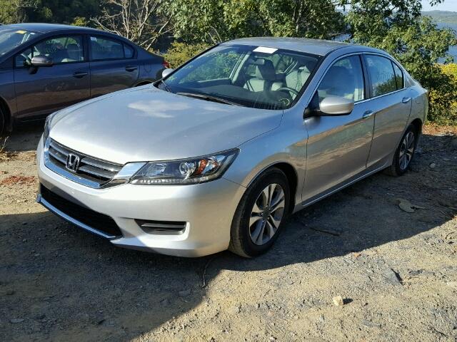 1HGCR2F31EA163999 - 2014 HONDA ACCORD SILVER photo 2