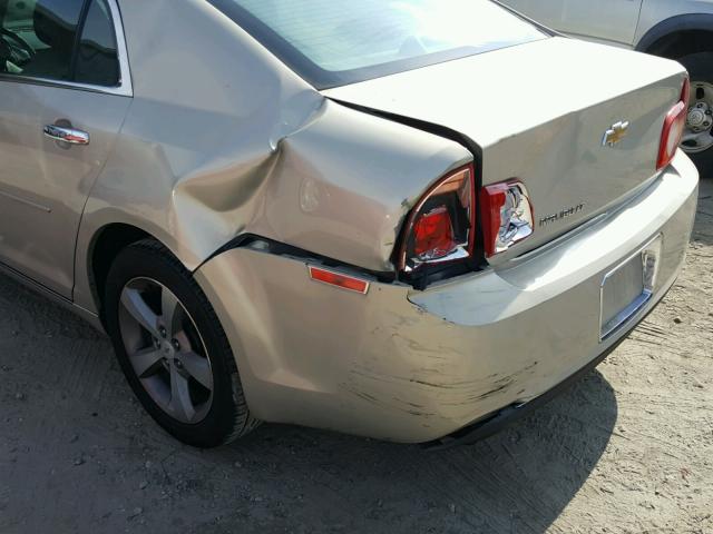 1G1ZC5E08CF103259 - 2012 CHEVROLET MALIBU 1LT GOLD photo 9