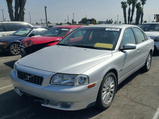 YV1TS592761431196 - 2006 VOLVO S80 2.5T SILVER photo 2