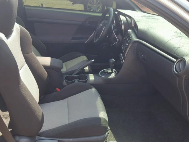 JTKJF5C7XE3082438 - 2014 TOYOTA SCION TC 银色 照片 5