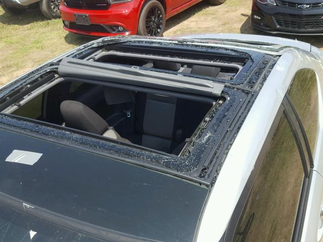 JTKJF5C7XE3082438 - 2014 TOYOTA SCION TC 银色 照片 9