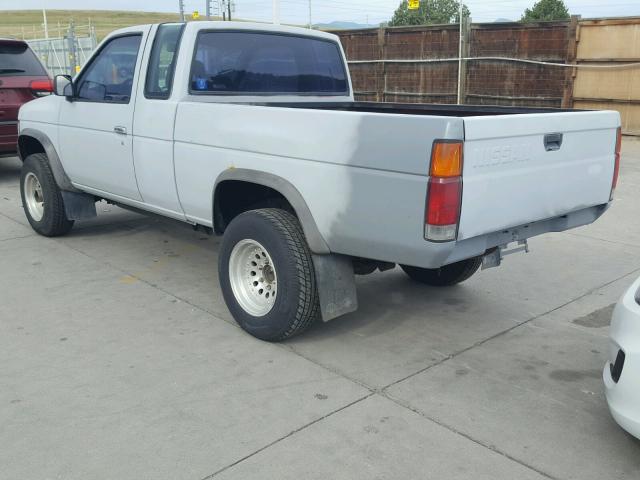 1N6SD16Y3NC301414 - 1992 NISSAN TRUCK KING GRAY photo 3