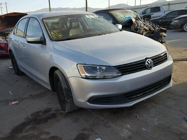 3VWDP7AJ3CM312471 - 2012 VOLKSWAGEN JETTA SILVER photo 1