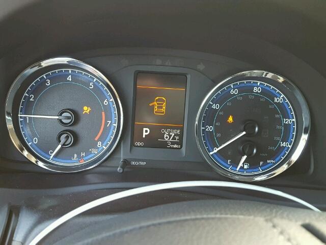 5YFBURHE2HP691440 - 2017 TOYOTA COROLLA L SILVER photo 8