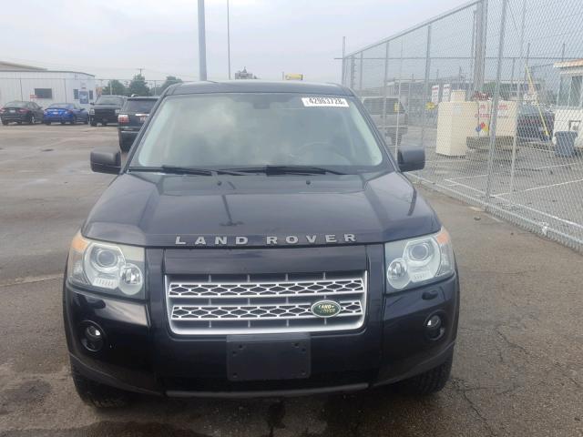 SALFS24N38H024658 - 2008 LAND ROVER LR2 SE TEC BLACK photo 9