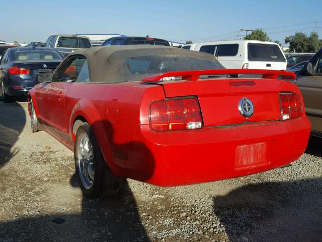 1ZVFT84N765154803 - 2006 FORD MUSTANG RED photo 3