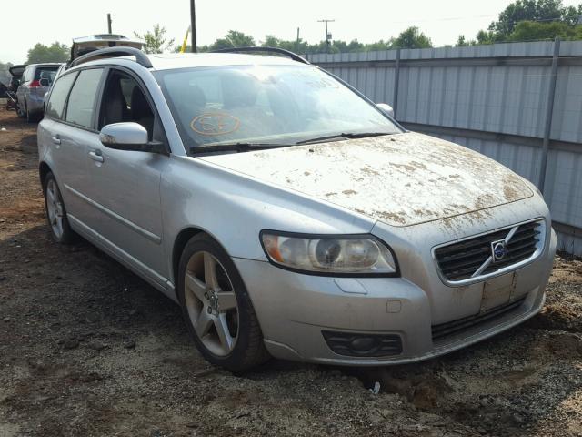 YV1MW382882425001 - 2008 VOLVO V50 2.4I SILVER photo 1