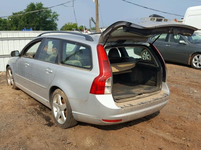 YV1MW382882425001 - 2008 VOLVO V50 2.4I SILVER photo 3