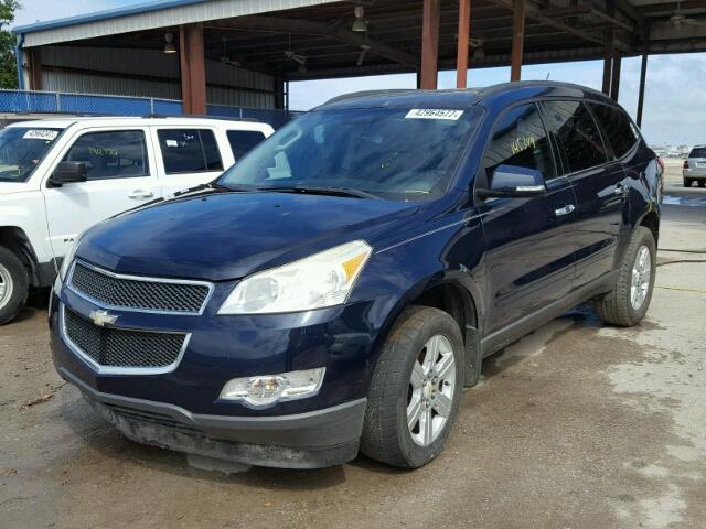 1GNLRFED6AJ232588 - 2010 CHEVROLET TRAVERSE TWO TONE photo 2