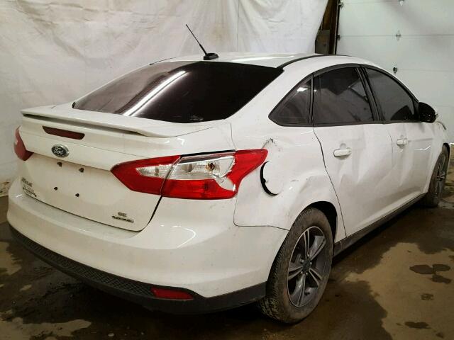 1FADP3F26EL459438 - 2014 FORD FOCUS SE WHITE photo 4