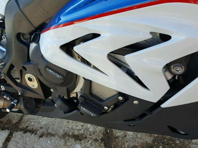 WB10D2104GZ354993 - 2016 BMW S 1000 TWO TONE photo 7