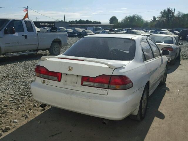 1HGCG16532A063237 - 2002 HONDA ACCORD EX WHITE photo 4