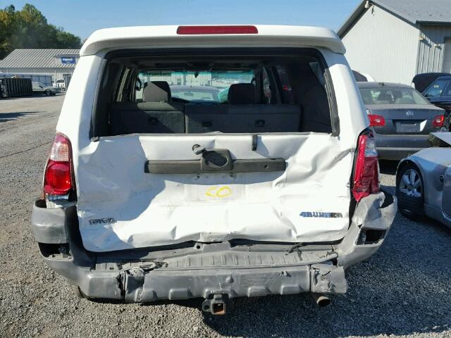 JTEBU14R330005365 - 2003 TOYOTA 4RUNNER WHITE photo 9