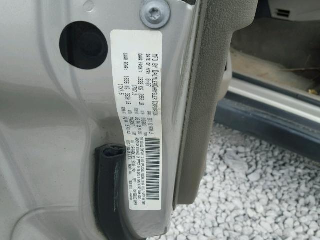 1J8HH48K18C115136 - 2008 JEEP COMMANDER SILVER photo 10