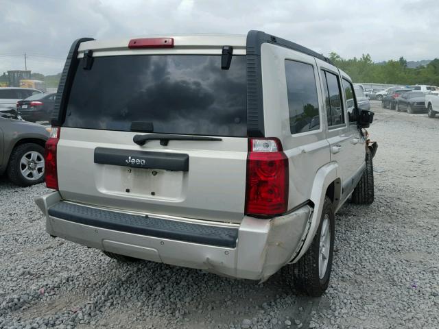 1J8HH48K18C115136 - 2008 JEEP COMMANDER SILVER photo 4
