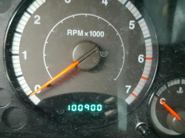 1J4GL38K76W166223 - 2006 JEEP LIBERTY RE BLACK photo 8