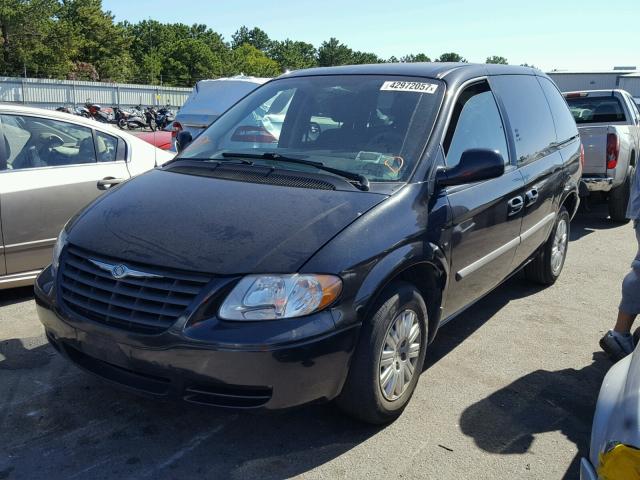 1A4GJ45R37B223748 - 2007 CHRYSLER TOWN & COU BLACK photo 2