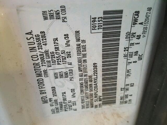 5LMPU28A9XLJ20389 - 1999 LINCOLN NAVIGATOR 白色 照片 10