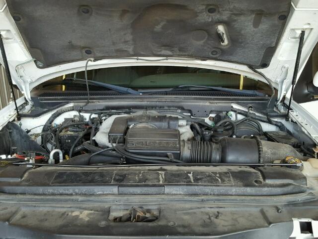 5LMPU28A9XLJ20389 - 1999 LINCOLN NAVIGATOR 白色 照片 7