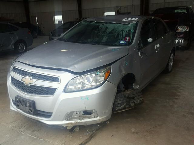 1G11C5SA2DF145826 - 2013 CHEVROLET MALIBU 1LT GRAY photo 2